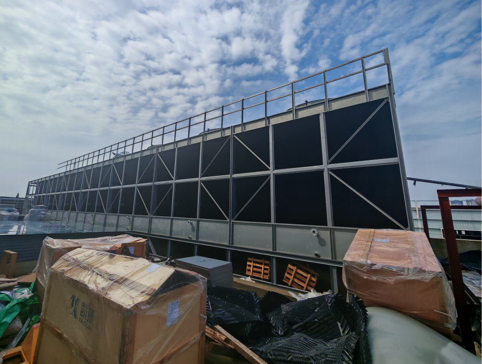 横流冷却塔安装现场