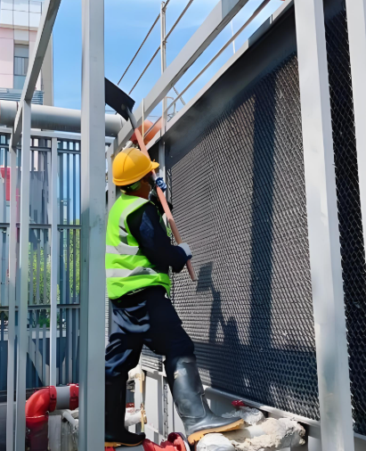 地铁七号线冷却塔施工完毕